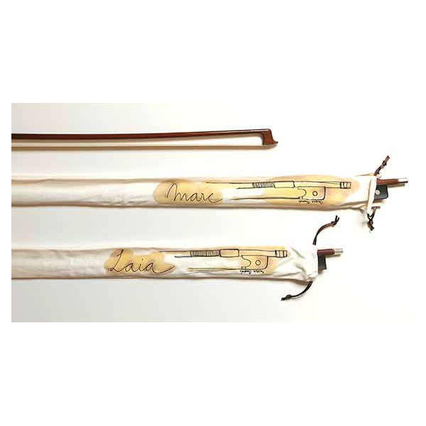 Buy Hand-painted bow pajama Maria Amorós. at the best price | València Violins